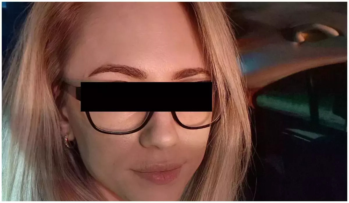 Andreea fata iubitoare a renuntat la viata coplesita