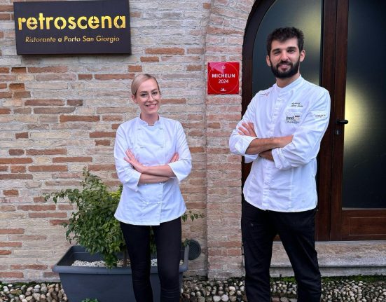 Castigatoarea sezonului 14 Chefi la cutite a gatit in echipa lui Chef Richard Abou Zaki la Retroscena Stagiul castigat mi a schimbat perspectiva culinara