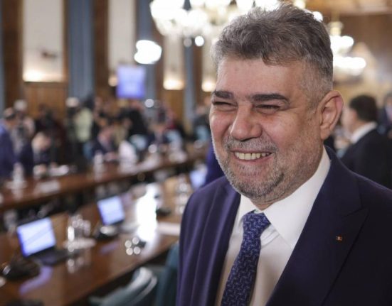Ciolacu raspunde ironic sefului NATO Eu n am terminat cu engleza