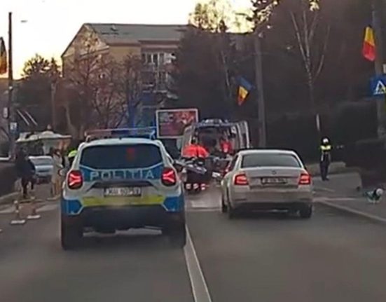 Doi copii loviti de o soferita pe trecere in Cluj