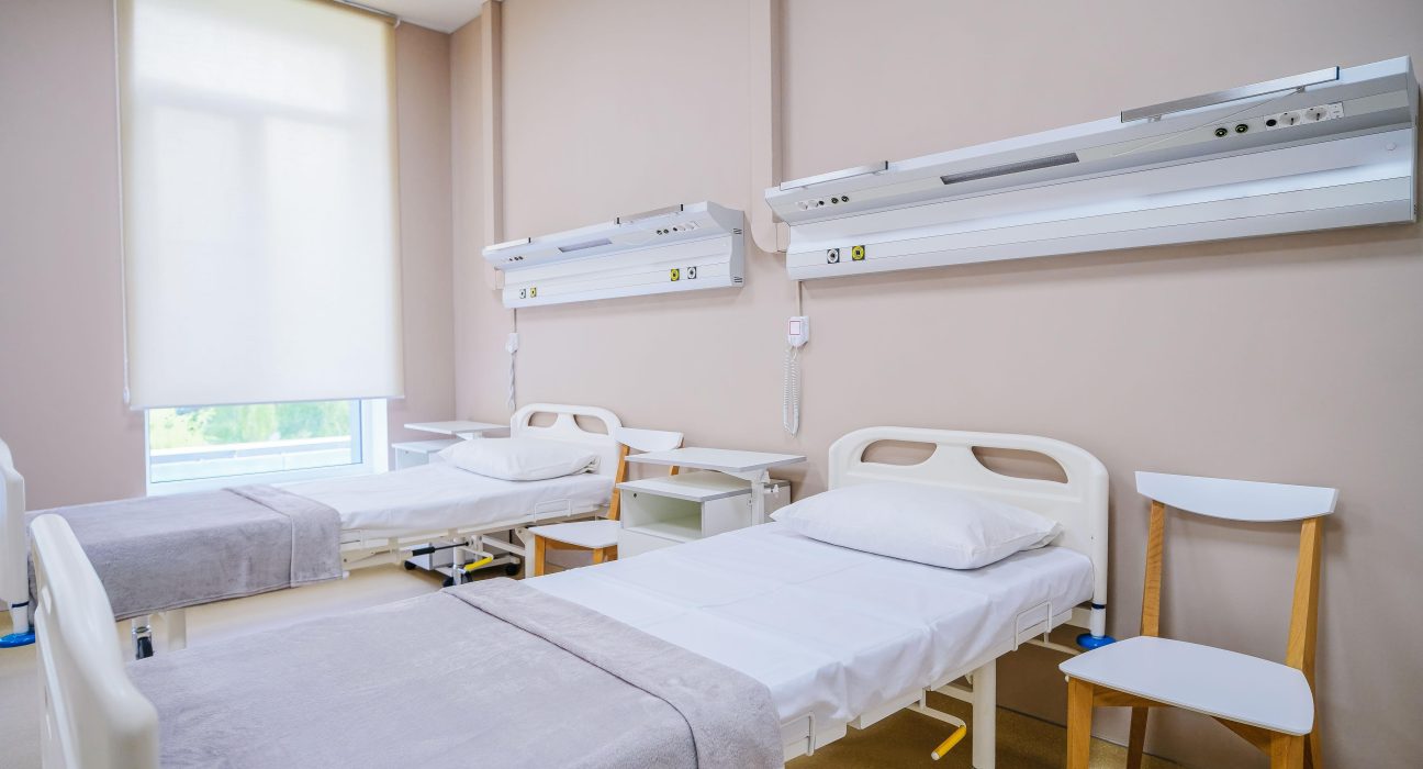 Pacienta a furat 500 lei de la colega operata