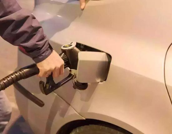 Preturile carburantilor astazi 27 ianuarie 2025 Motorina premium redusa cu 5 bani litru