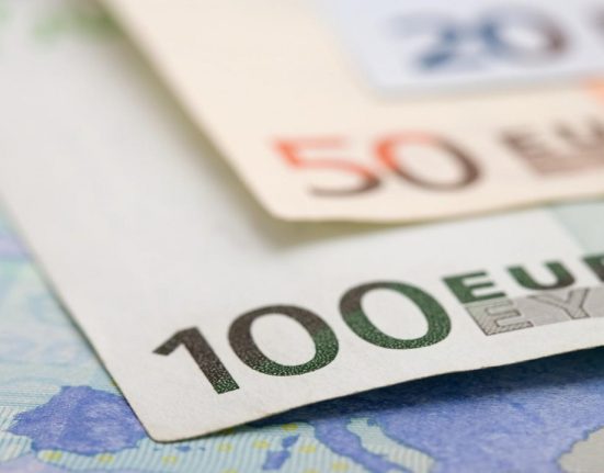 Republica Moldova schimba referinta valutara de la dolar la euro