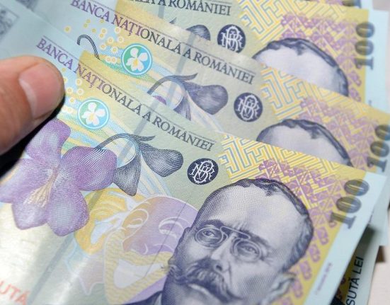 Salariul minim creste cu 9 la suta din 1 ianuarie 2025