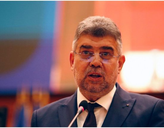 USR a depus plangere impotriva lui Ciolacu pentru voturile PSD pentru George Simion si Calin Georgescu Toti i am dat