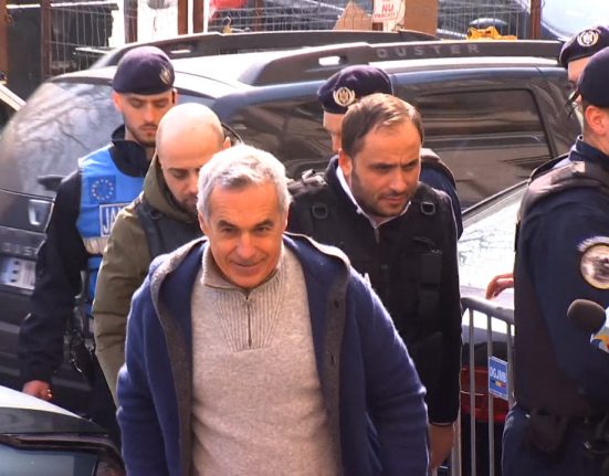 Acuzele impotriva lui Calin Georgescu motivele posibilei interziceri la prezidentiale