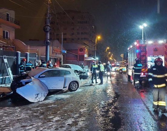 Minor de 15 ani provoaca accident grav in Constanta