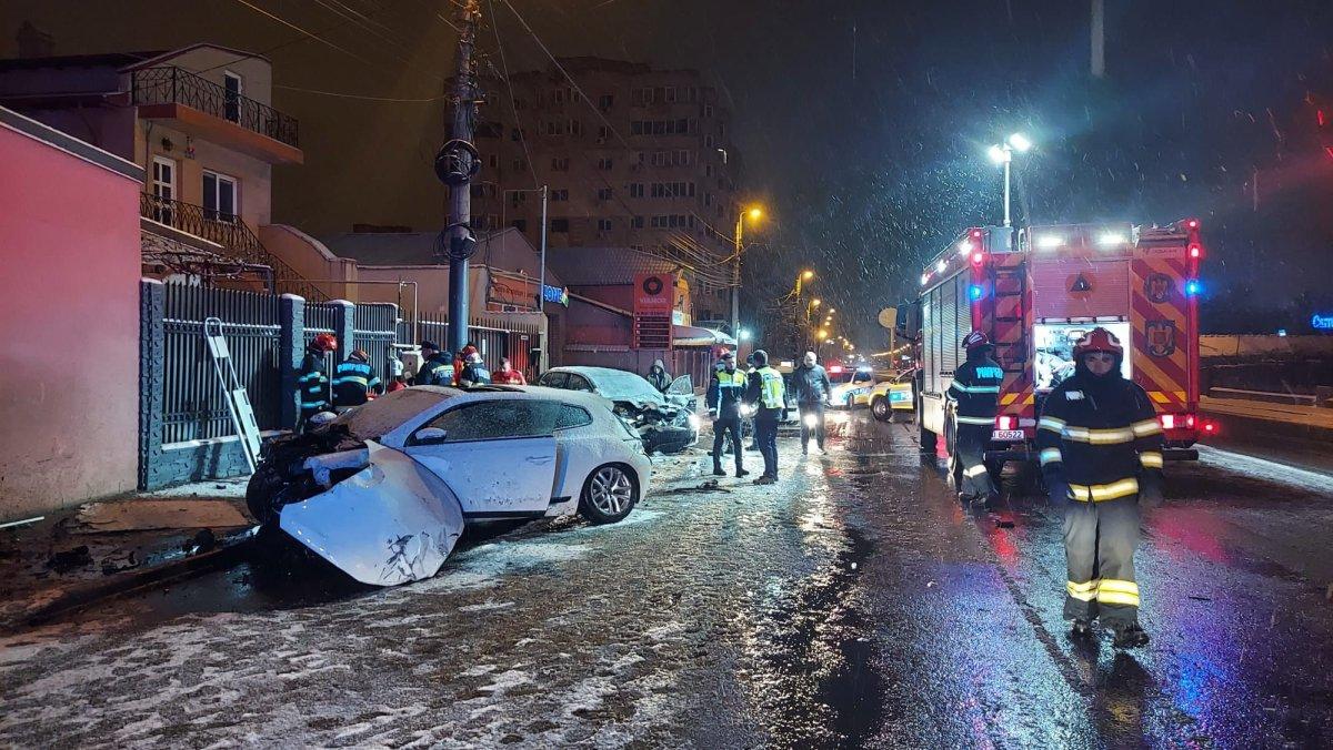 Minor de 15 ani provoaca accident grav in Constanta