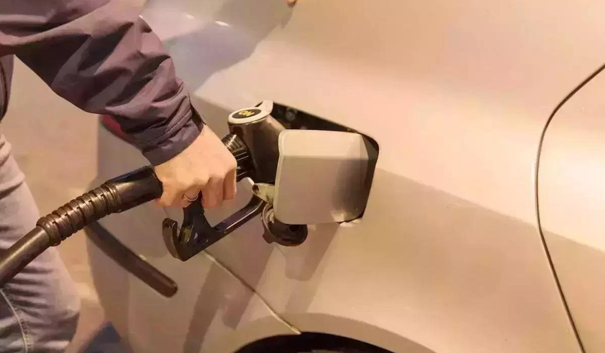 Preturile carburantilor astazi 6 februarie 2025 au crescut cu 5 bani fata de zilele precedente