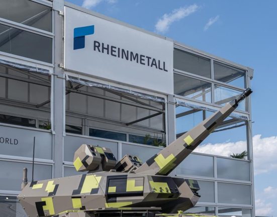 Rheinmetall si Romarm ar putea construi o fabrica de pulberi in Romania Angel Tilvar intalnire cu CEO ul companiei la Munchen