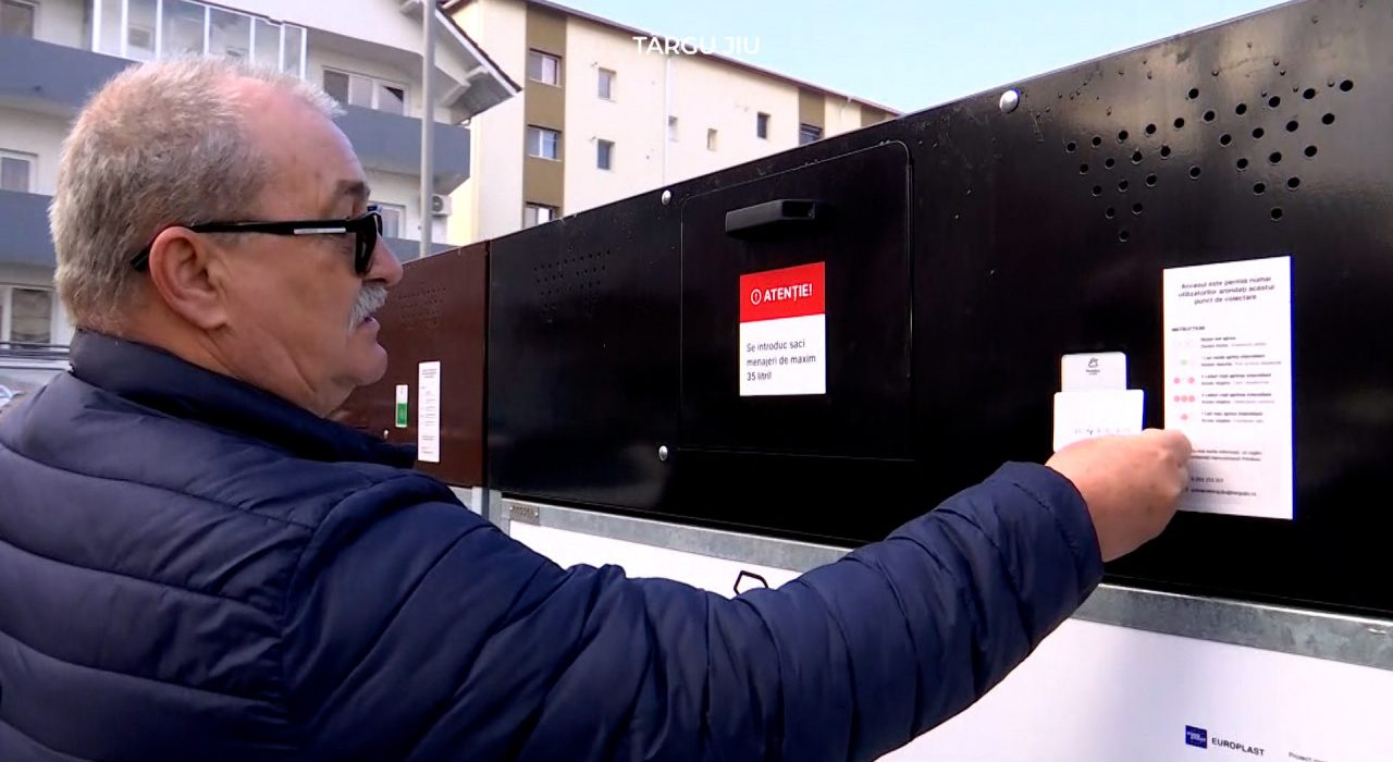 Targu Jiu renunta la colectarea gunoiului la gramada