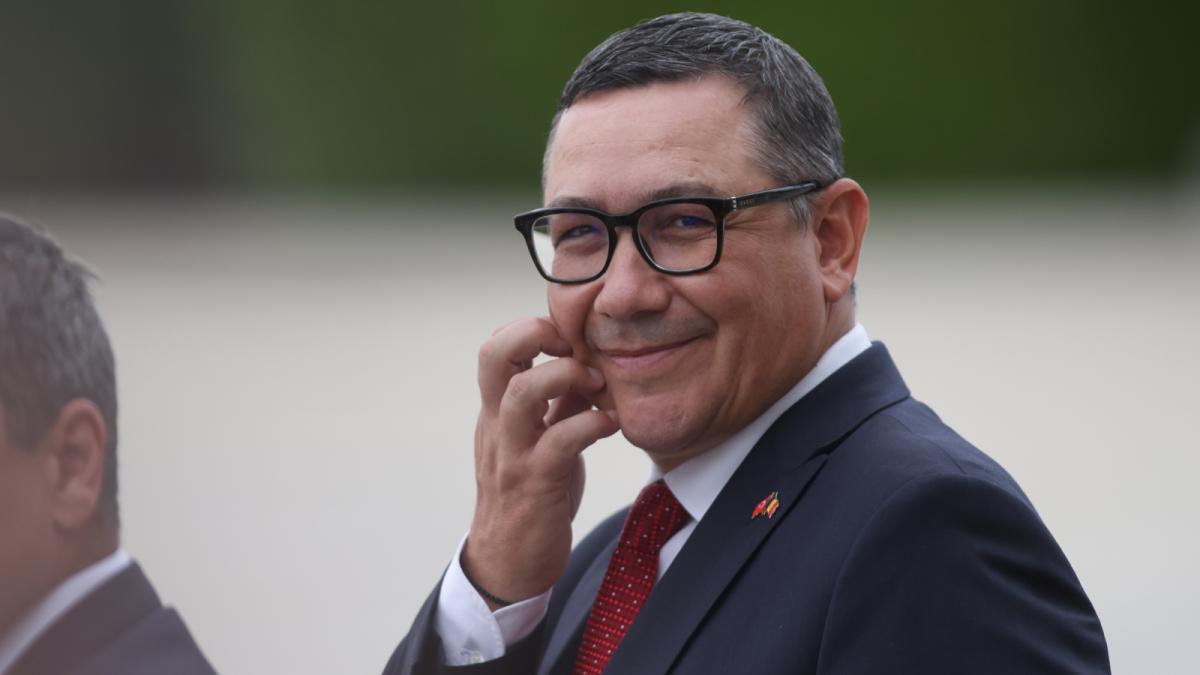 Victor Ponta afirma ca Iohannis a fost fortat sa demisioneze