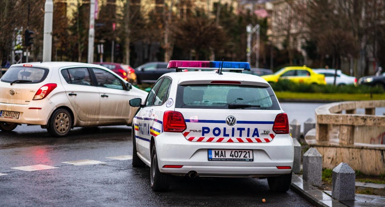 Barbat amenintat cu arma intr un restaurant din Sector 1