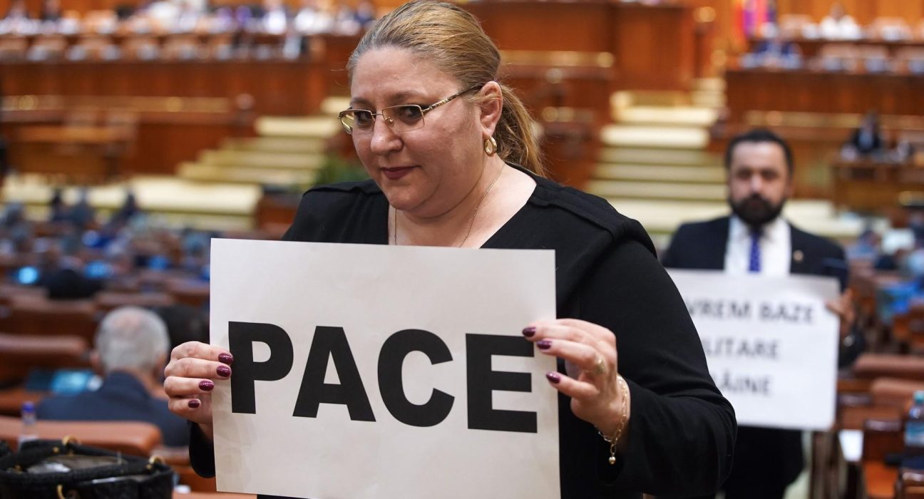Diana Sosoaca scrisoare catre Donald Trump Democratia a murit in Romania Romanii nu mai au incredere