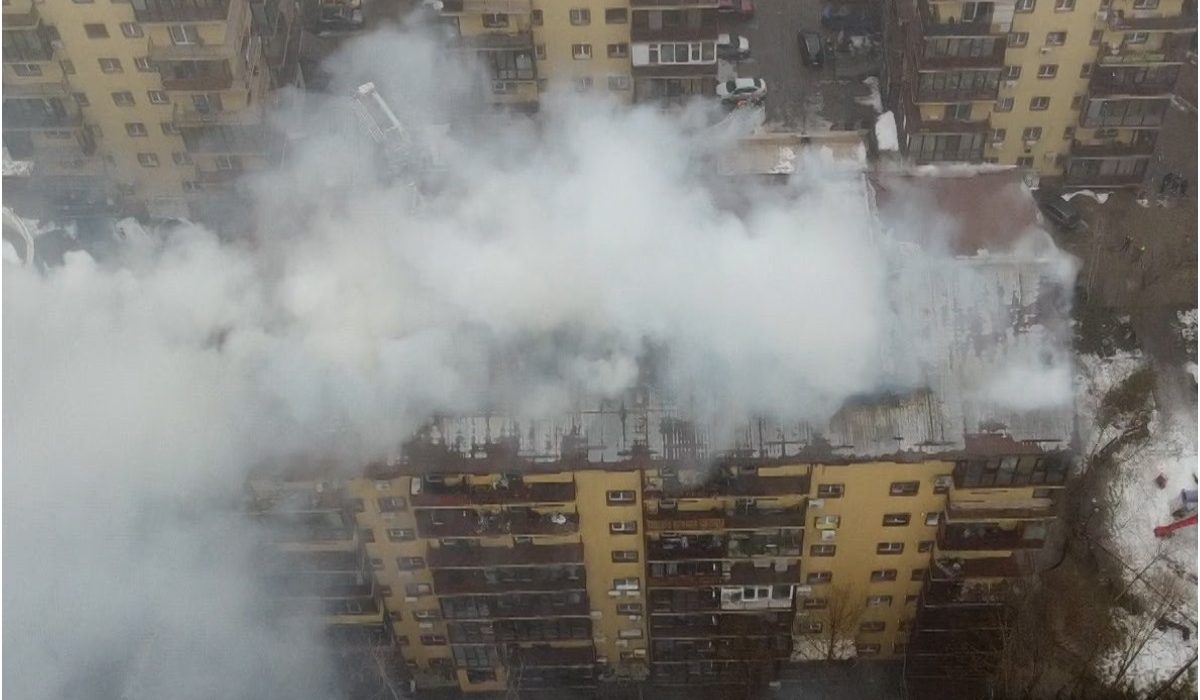Locatarii blocului incendiat din Chiajna siau vizitat apartamentele