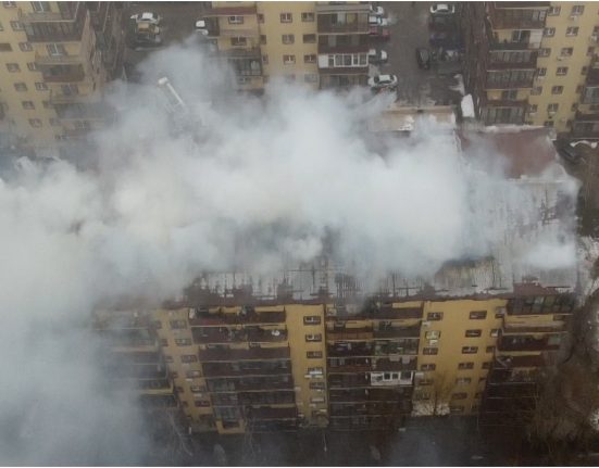 Locatarii blocului incendiat din Chiajna siau vizitat apartamentele