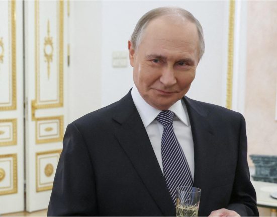 Rusia cere reconectarea la SWIFT pentru armistitiu