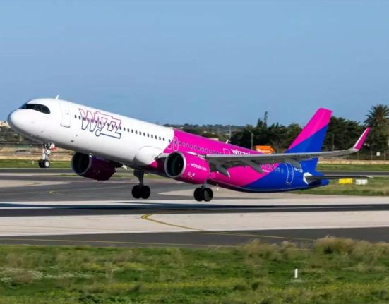 Wizz Air interzice platile cash la bord din 1 aprilie