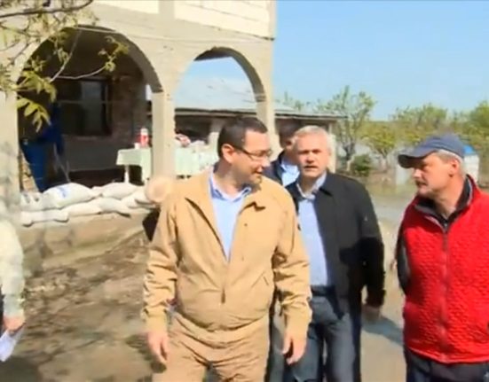 3 morti si 3000 de case inundate in 2014 Victor Ponta recunoaste ca a sacrificat sudul tarii pentru a salva Serbia