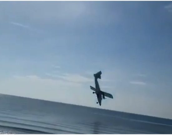 Avion al Politiei thailandeze prabusit in mare 6 morti