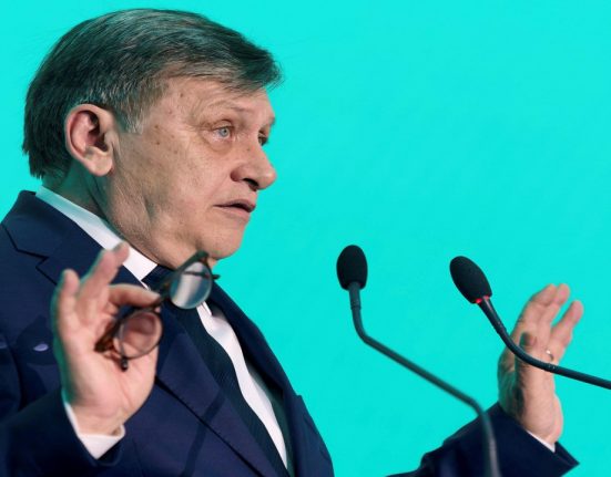 Crin Antonescu declaratie la Securitate despre un prieten Am fost o victima nicidecum un colaborator