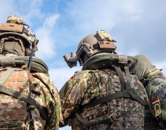 Doua tari vecine Romaniei intaresc cooperarea strategica