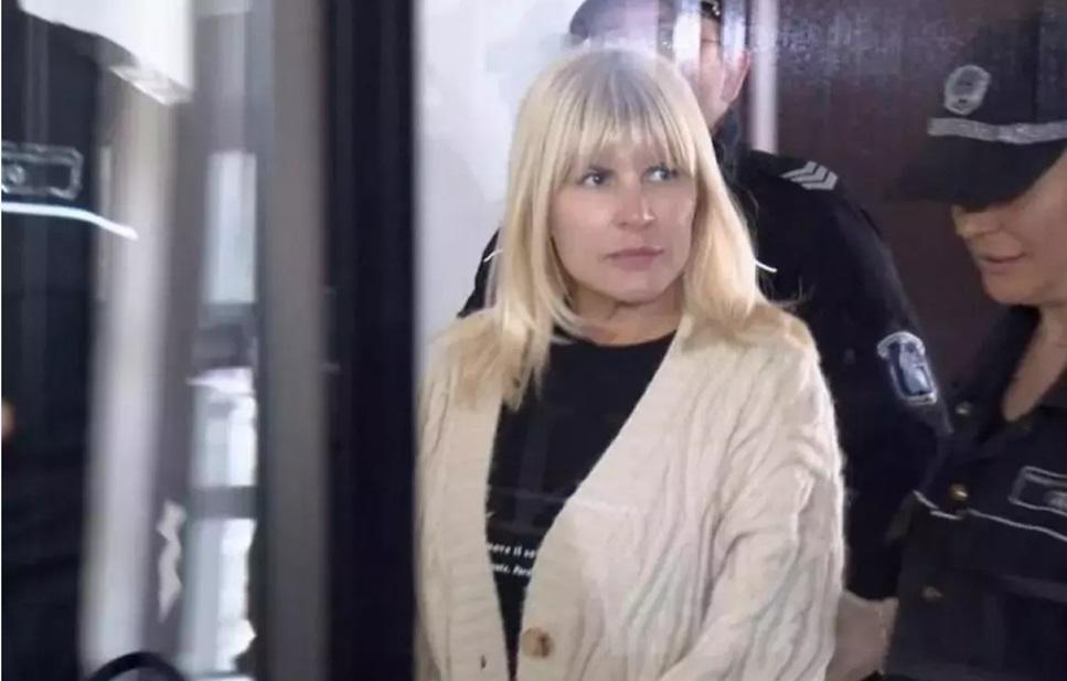 Elena Lasconi intrebata daca o va gratia pe Elena Udrea ca presedinte De ce as face asta