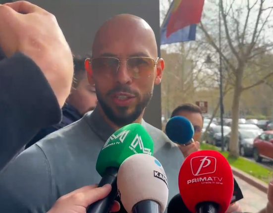 Fratii Tate convocati la DIICOT pentru prelungirea controlului judiciar