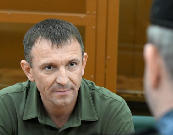 Generalul rus Ivan Popov acuzat de frauda trimis pe frontul din Ucraina