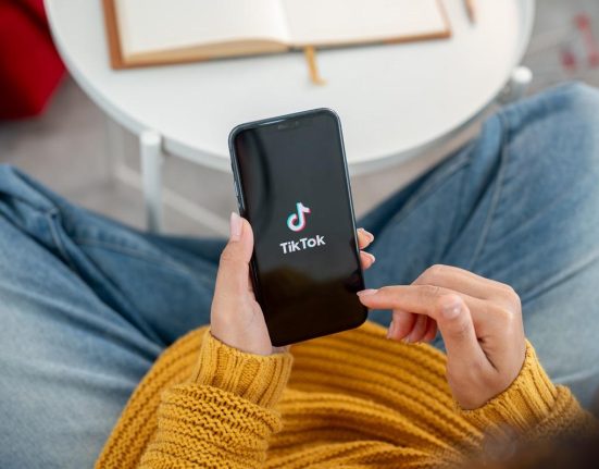 Influencer arestat dupa previziuni gresite despre cutremur pe TikTok