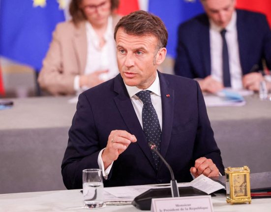 Macron cere suspendarea investitiilor in SUA dupa taxele lui Trump