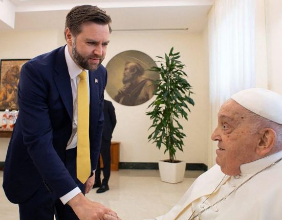 Mesajul lui JD Vance ultimul oficial primit de Papa Francisc