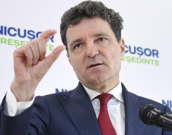 Nicusor Dan acuza AEP Nu e prima data cand e partinitoare