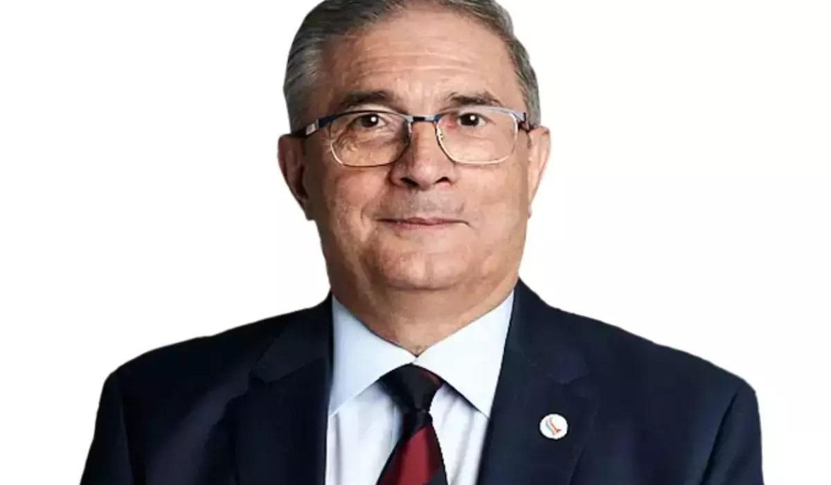 Portretul lui Silviu Predoiu candidat prezidential 2025 biografie studii avere familie