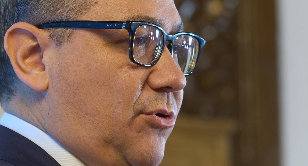 Portretul lui Victor Ponta candidat la prezidentiale 2025
