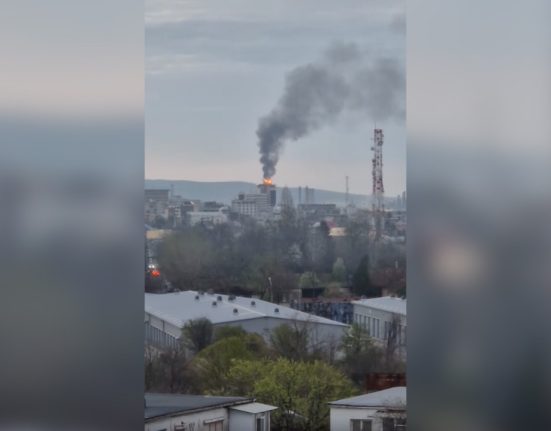 Rafinariile Lukoil si Petrobrazi afectate de pana reactia ministrului