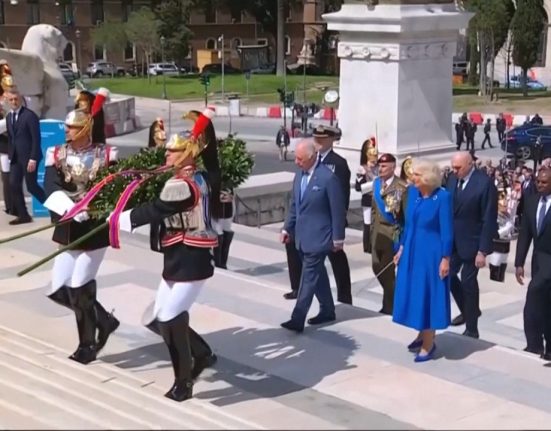 Regele Charles si regina Camilla sarbatoresc 20 de ani