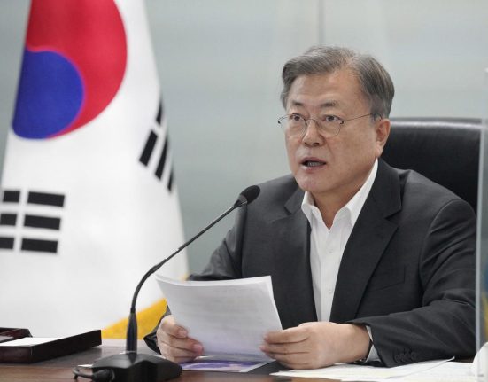 Scandal in Coreea de Sud Yoon Suk Yeol demis Moon Jae In acuzat de coruptie