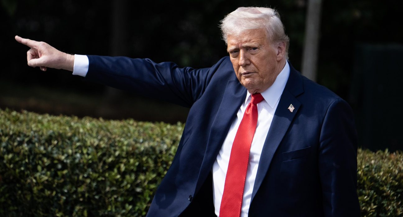Trump a ironizat cererea lui Zelenski de a cumpara 10 Patriot cu 15 miliarde dolari Vrea mereu rachete