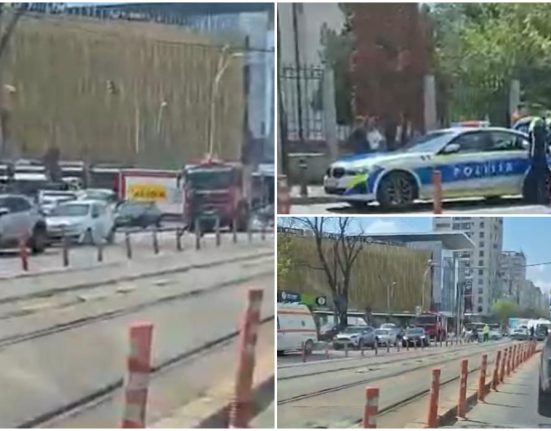 Un tramvai a provocat haos intr o intersectie din Bucuresti