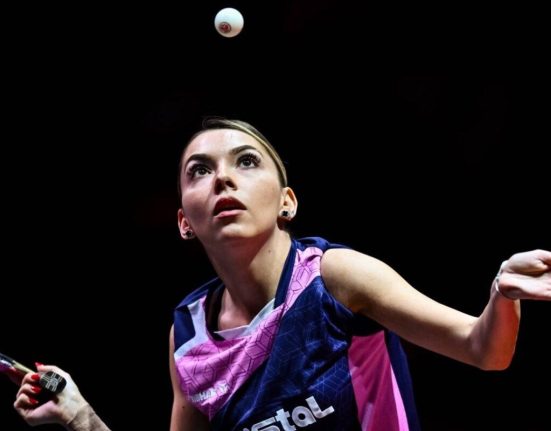 Bernadette Szocs Li Yu Jhun VIDEO LIVE 1640 AntenaPLAY turul 3 Campionatelor Mondiale Program romanilor
