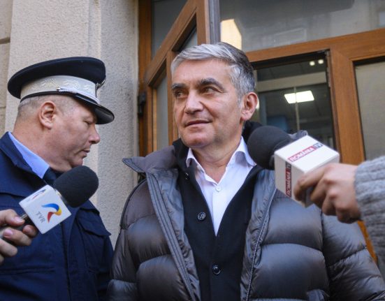 DNA solicita arestarea lui Vlad Oprea pentru incalcarea controlului judiciar Reacia primarului