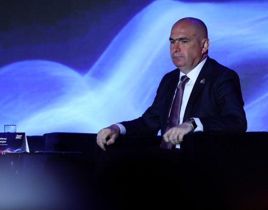 Ilie Bolojan Romania cheltuie mai mult dectpoate