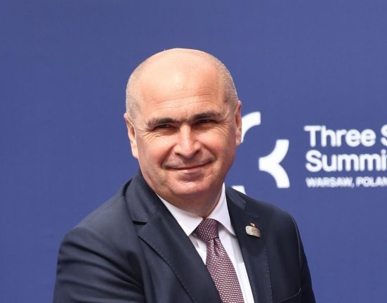 Ilie Bolojan a promulgat legile privind dronele si misiunile militare