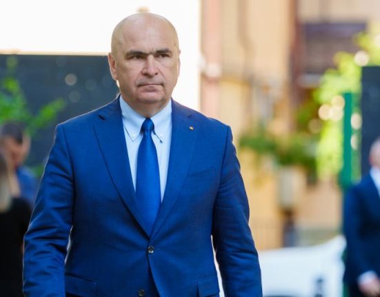 Ilie Bolojan despre planul lui Simion de a concedia 500000 de bugetari Nu stiu pe ce se bazeaza