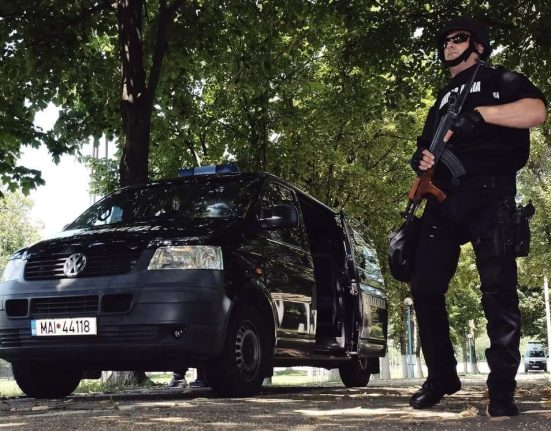 Jandarmeria Capitalei masuri pentru protestul lui Simion