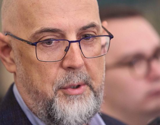 Kelemen Hunor Cu Simion presedinte scolile drepturile si limba noastra in pericol