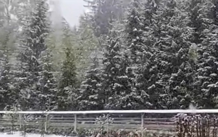 Locul din Romania unde a nins ca iarna