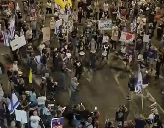 Protest la Tel Aviv Israelienii cer lui Trump ajutor