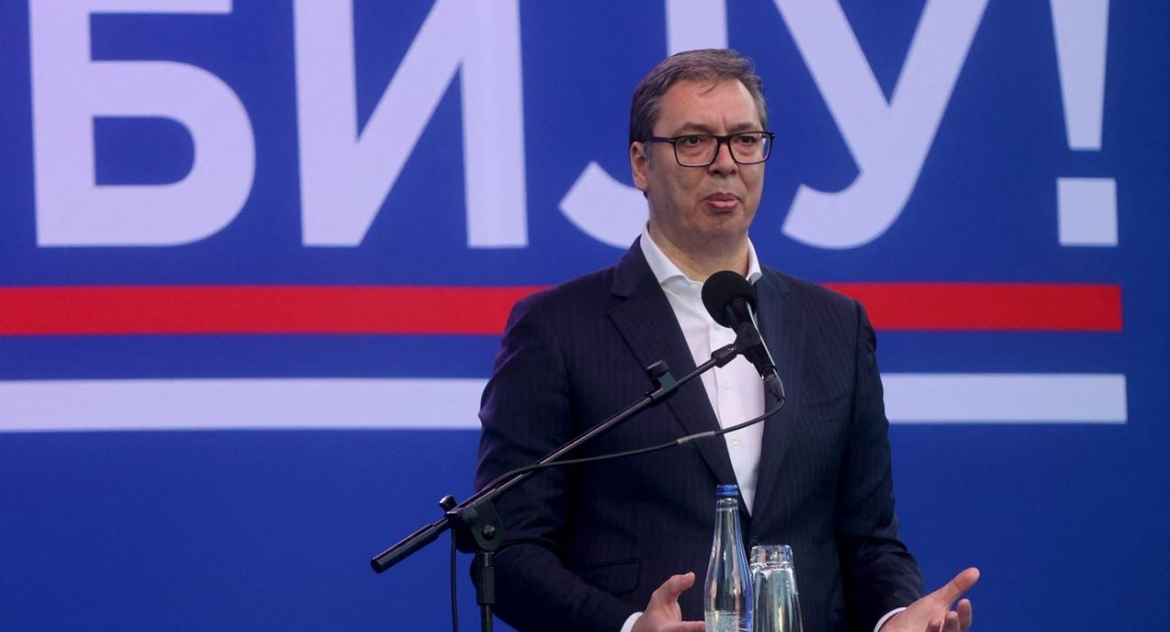 Vucic presedintele Serbiei acuza Europa de complot